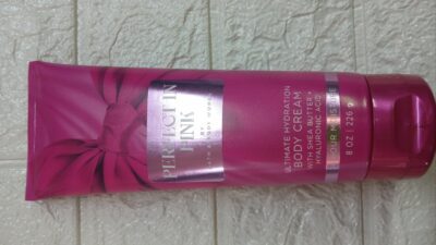 Locion Corporal BATH & BODY Perferct in Pink .
